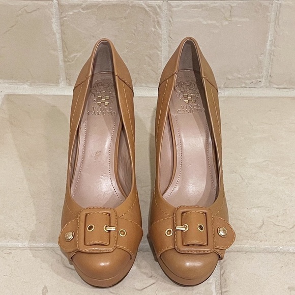 🆕 Vince Camuto Eldred tan leather platform round toe slip on heels … - Picture 3 of 8